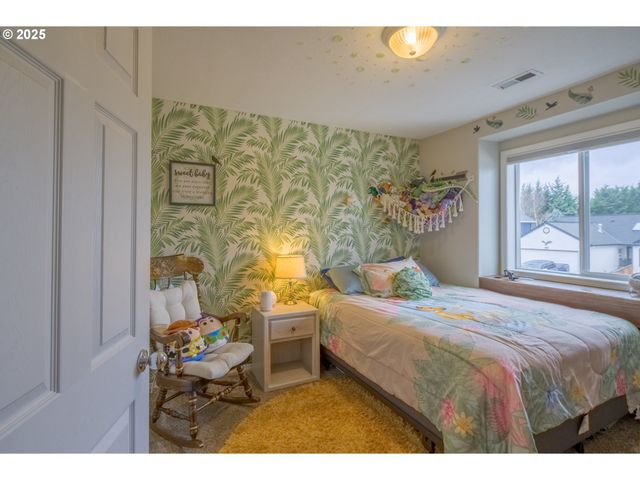 51784 Se 9TH St, Scappoose, OR 97056