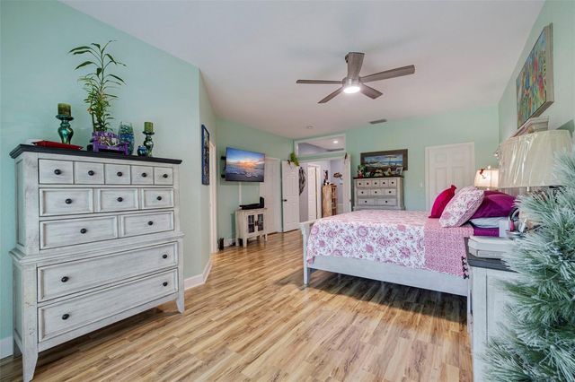 6251 VISTA VERDE DRIVE W, St Petersburg, FL 33707