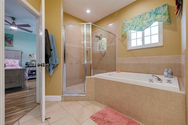 6251 VISTA VERDE DRIVE W, St Petersburg, FL 33707