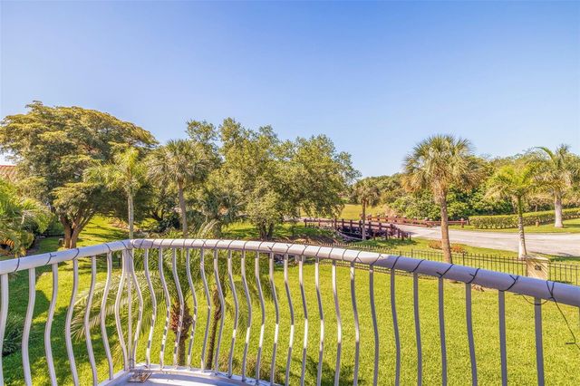 6251 VISTA VERDE DRIVE W, St Petersburg, FL 33707