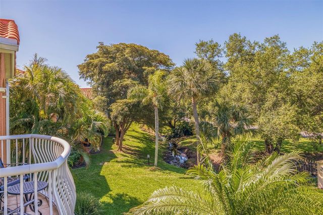 6251 VISTA VERDE DRIVE W, St Petersburg, FL 33707