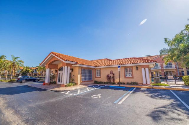 6251 VISTA VERDE DRIVE W, St Petersburg, FL 33707