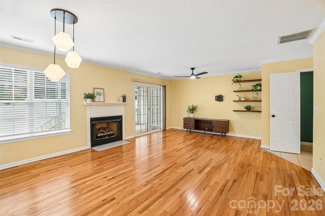 26 Willowick Drive, Asheville, NC 28803