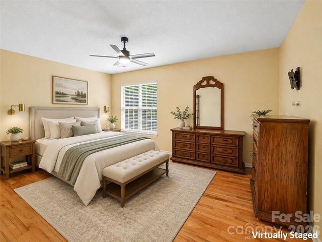 26 Willowick Drive, Asheville, NC 28803