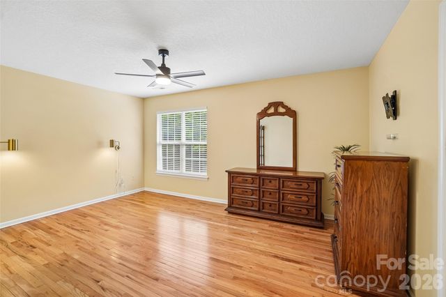 26 Willowick Drive, Asheville, NC 28803