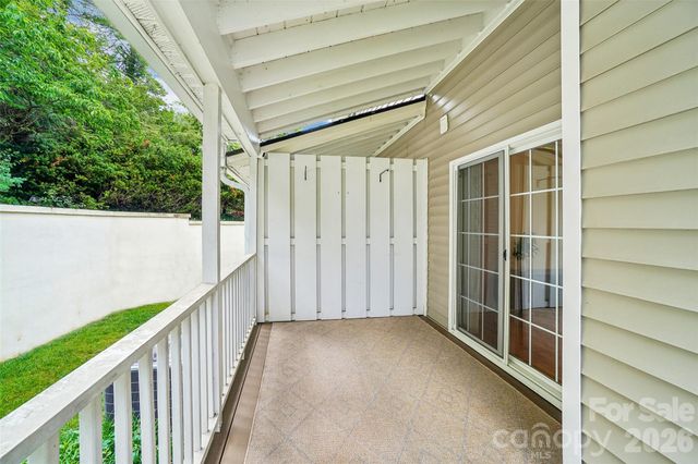 26 Willowick Drive, Asheville, NC 28803