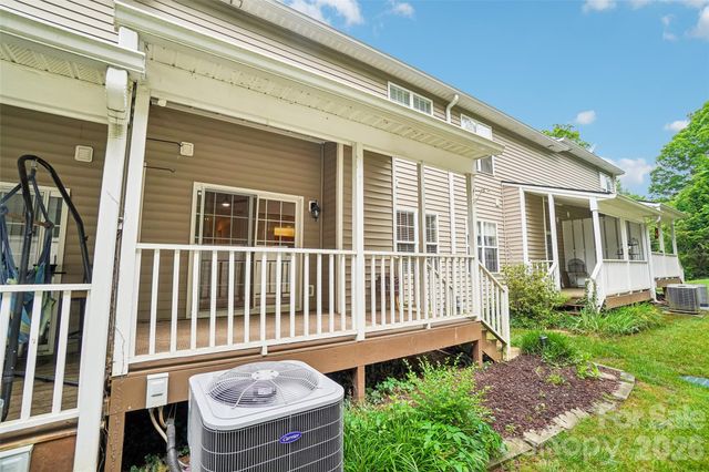 26 Willowick Drive, Asheville, NC 28803