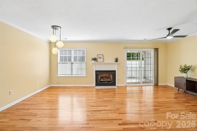 26 Willowick Drive, Asheville, NC 28803