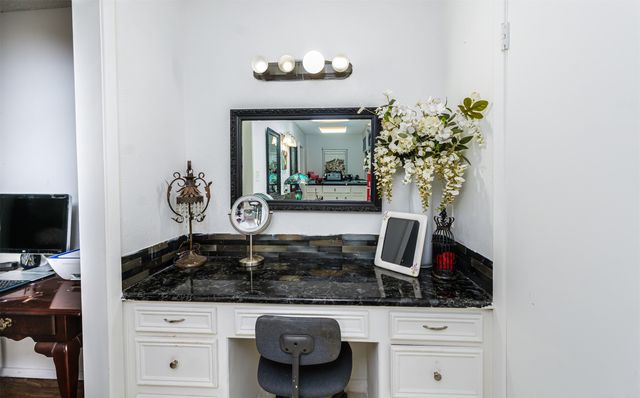 5013 South Drive, Fort Worth, TX 76132