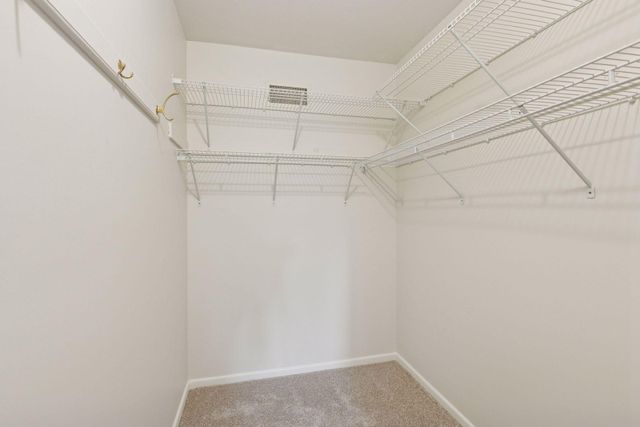 14650 40th Place N, Plymouth, MN 55446