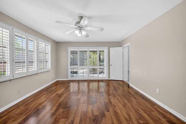 1040 SE 5th Street SE, Stuart, FL 34996