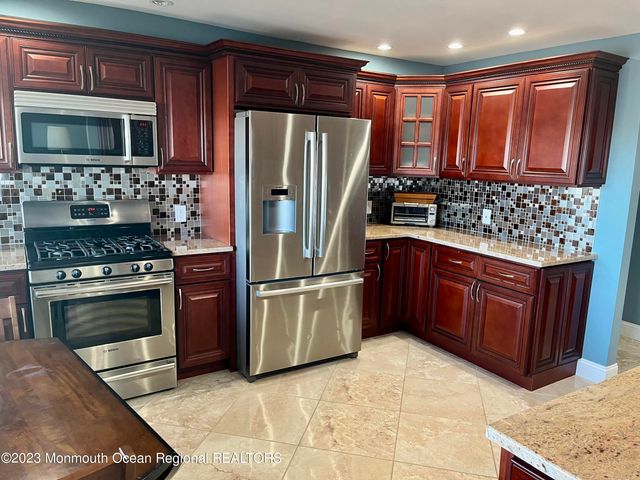 525 Ocean Boulevard 405, Long Branch, NJ 07740