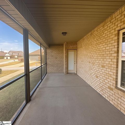 200 Ducktrap Court, Simpsonville, SC 29681