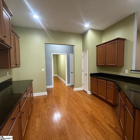 200 Ducktrap Court, Simpsonville, SC 29681