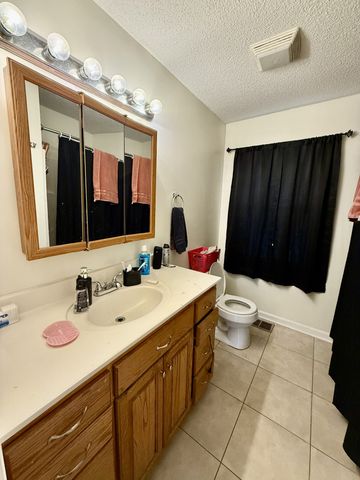 255 Fay Creek Rd, Wartrace, TN 37183