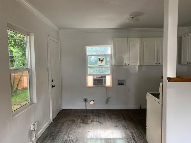 1612 Lyndana Avenue, Denison, TX 75021