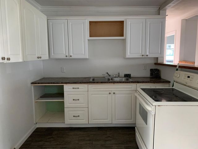 1612 Lyndana Avenue, Denison, TX 75021