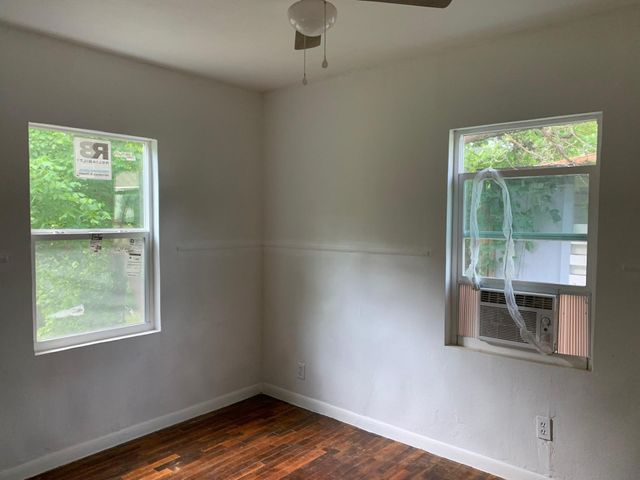 1612 Lyndana Avenue, Denison, TX 75021