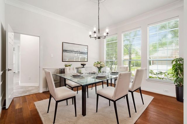 187 E Lansdowne Circle, The Woodlands, TX 77382