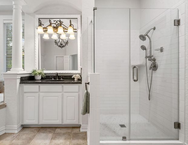 187 E Lansdowne Circle, The Woodlands, TX 77382