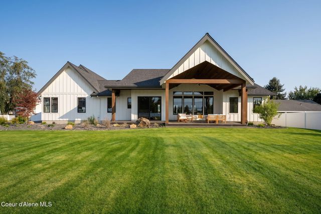 495 E Dalton Ave, Dalton Gardens, ID 83815