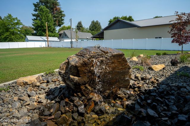 495 E Dalton Ave, Dalton Gardens, ID 83815