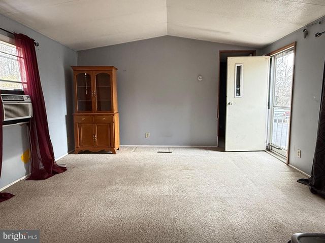 41 TERRACE DR, Phoenixville, PA 19460