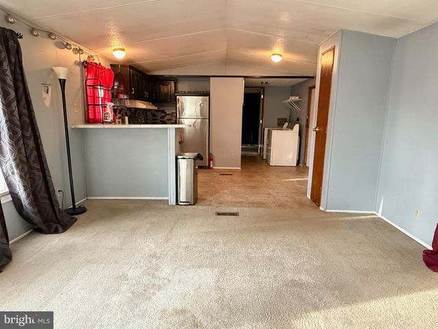 41 TERRACE DR, Phoenixville, PA 19460