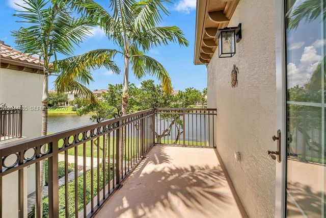 4357 Cascada Circle 4357, Cooper City, FL 33024