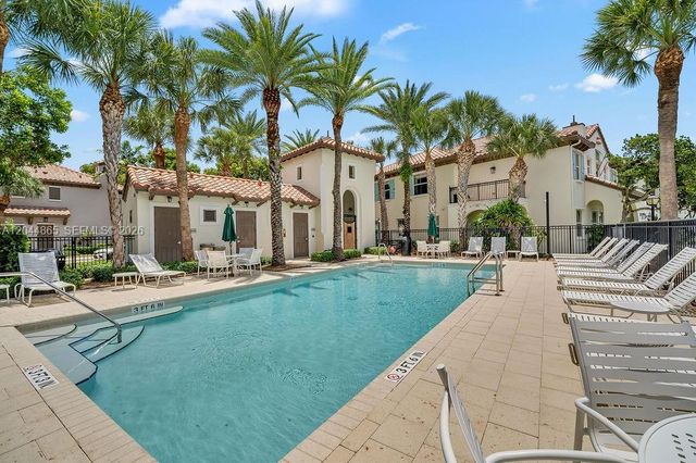 4357 Cascada Circle 4357, Cooper City, FL 33024