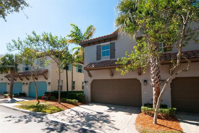4357 Cascada Circle 4357, Cooper City, FL 33024
