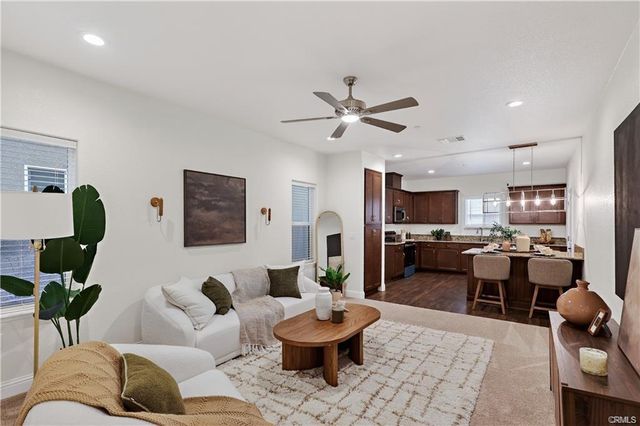 242 Montage Dr, Merced, CA 95348