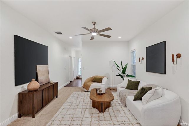 242 Montage Dr, Merced, CA 95348