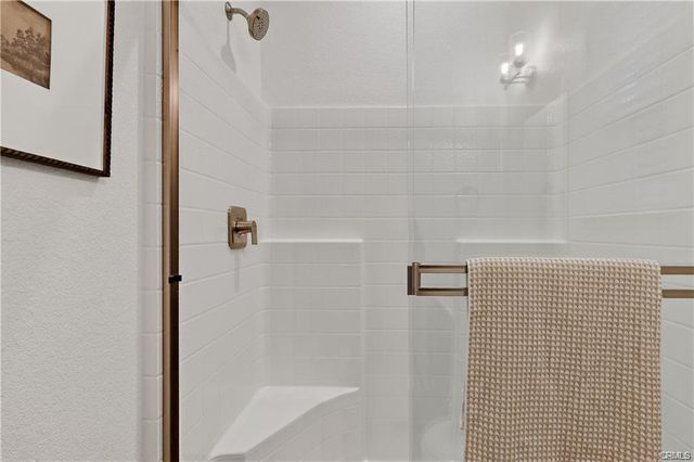 242 Montage Dr, Merced, CA 95348