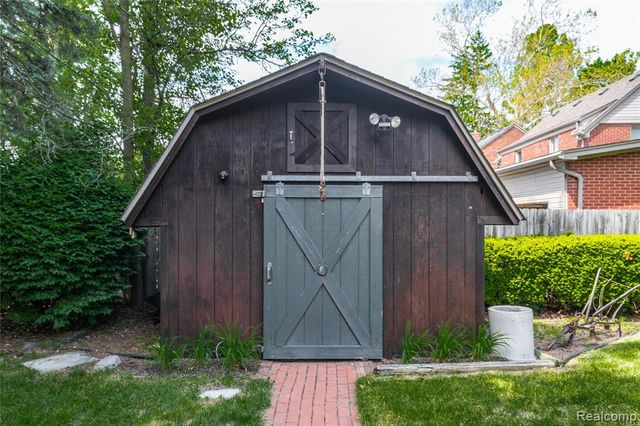 11315 Cranston Street, Livonia, MI 48150