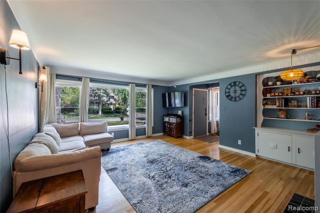 11315 Cranston Street, Livonia, MI 48150