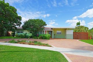 1001 SE 5 Avenue, Pompano Beach, FL 33060