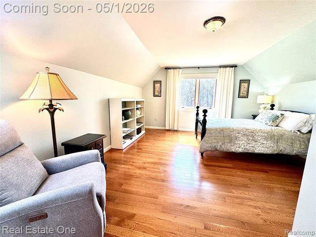 760 E Snell Road, Rochester, MI 48306