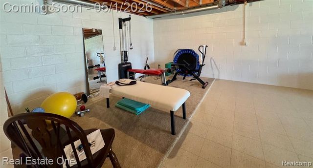 760 E Snell Road, Rochester, MI 48306