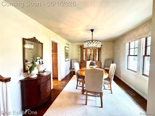 760 E Snell Road, Rochester, MI 48306