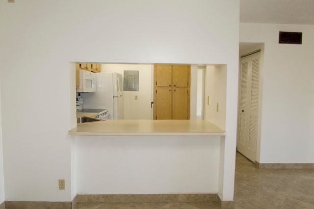 208 FOXTAIL Drive D2, Greenacres, FL 33415