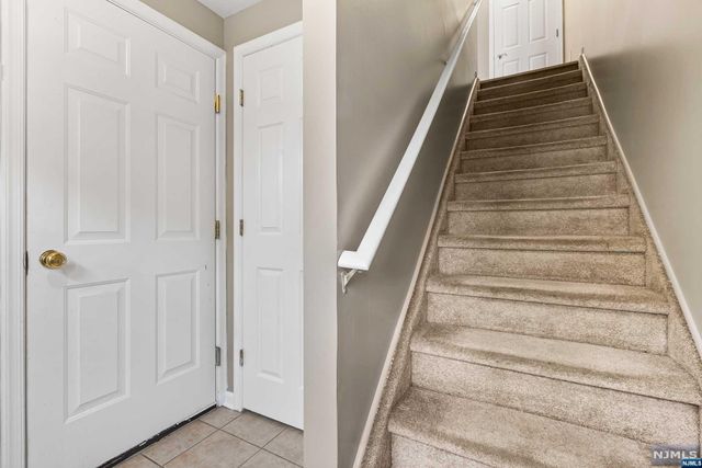 15 Zabriskie Street 1505, Hackensack, NJ 07601