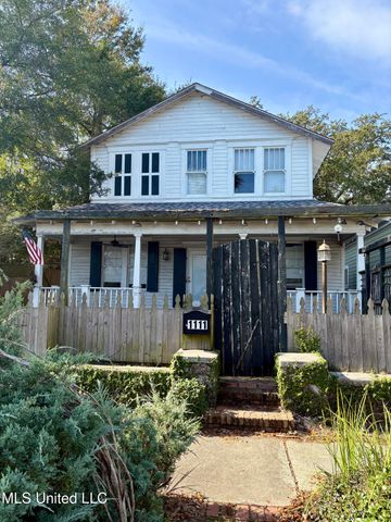 1111 31st Avenue, Gulfport, MS 39501