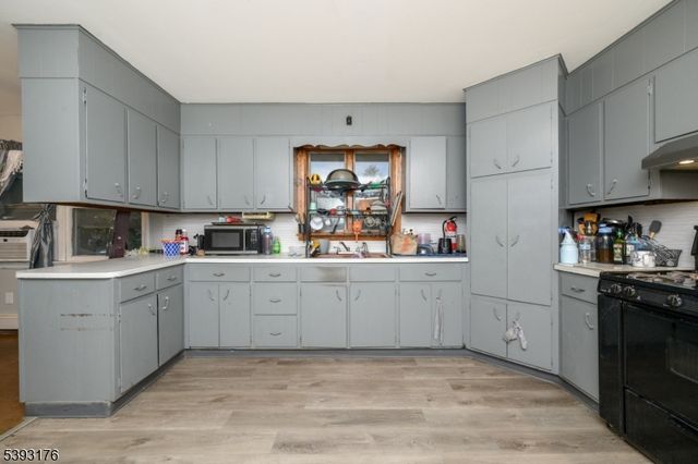 1037 Hamilton St, Franklin Twp., NJ 08873