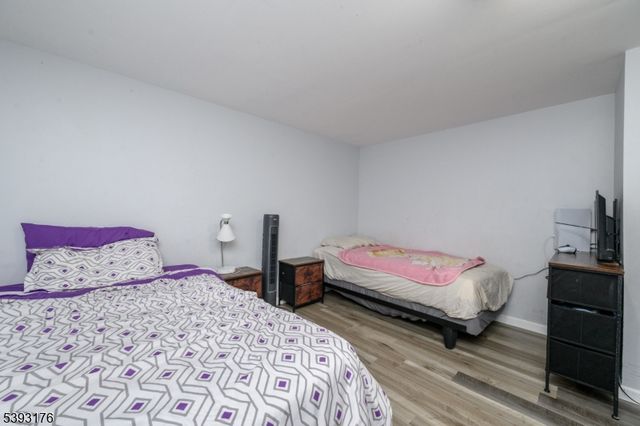 1037 Hamilton St, Franklin Twp., NJ 08873