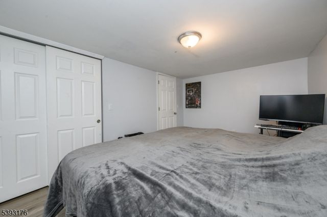 1037 Hamilton St, Franklin Twp., NJ 08873