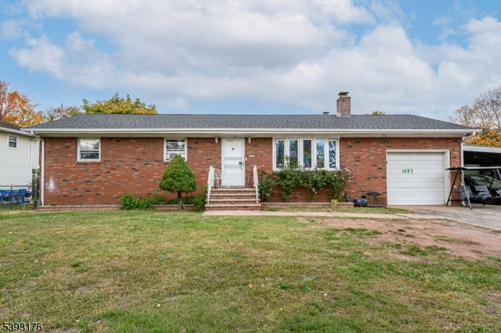 1037 Hamilton St, Franklin Twp., NJ 08873