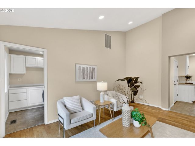 11824 Se LIEBE St, Portland, OR 97266