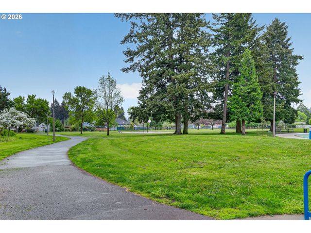 11824 Se LIEBE St, Portland, OR 97266