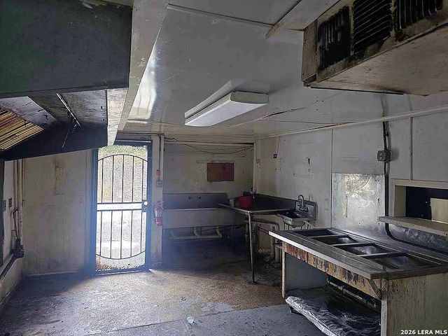 298 EL MONTE BLVD, San Antonio, TX 78212